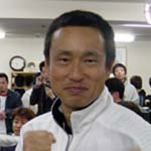 �F�a���W���@��\�@��{�m��b���Q�̃g���[�j���O�W���Ȃ�L�b�N�{�N�V���O���E��ىF�a���W��